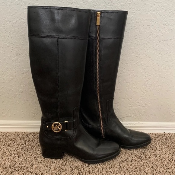Michael Kors Boots - Picture 2 of 5